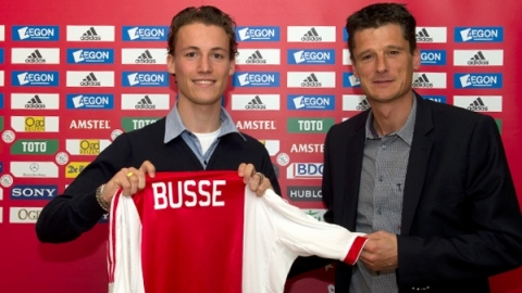 Woerdense Mike Busse naar Ajax