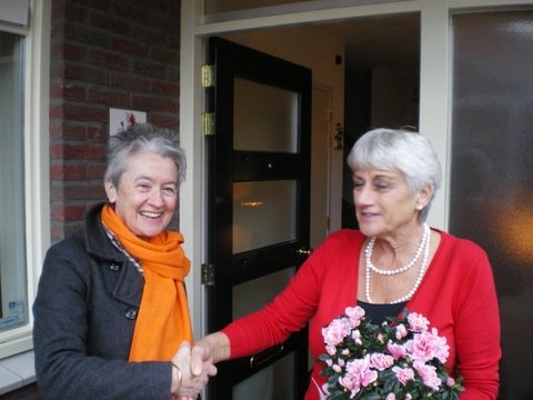 VVD Woerden helpt op dag van de Mantelzorg
