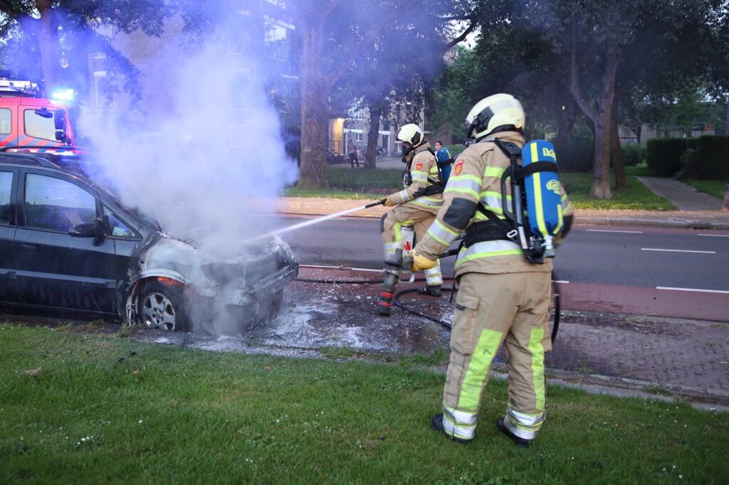 Burgemeester maakt zich ook zorgen over autobranden